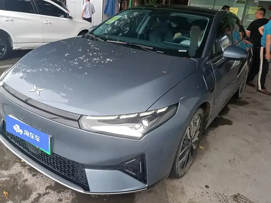 XPeng P5