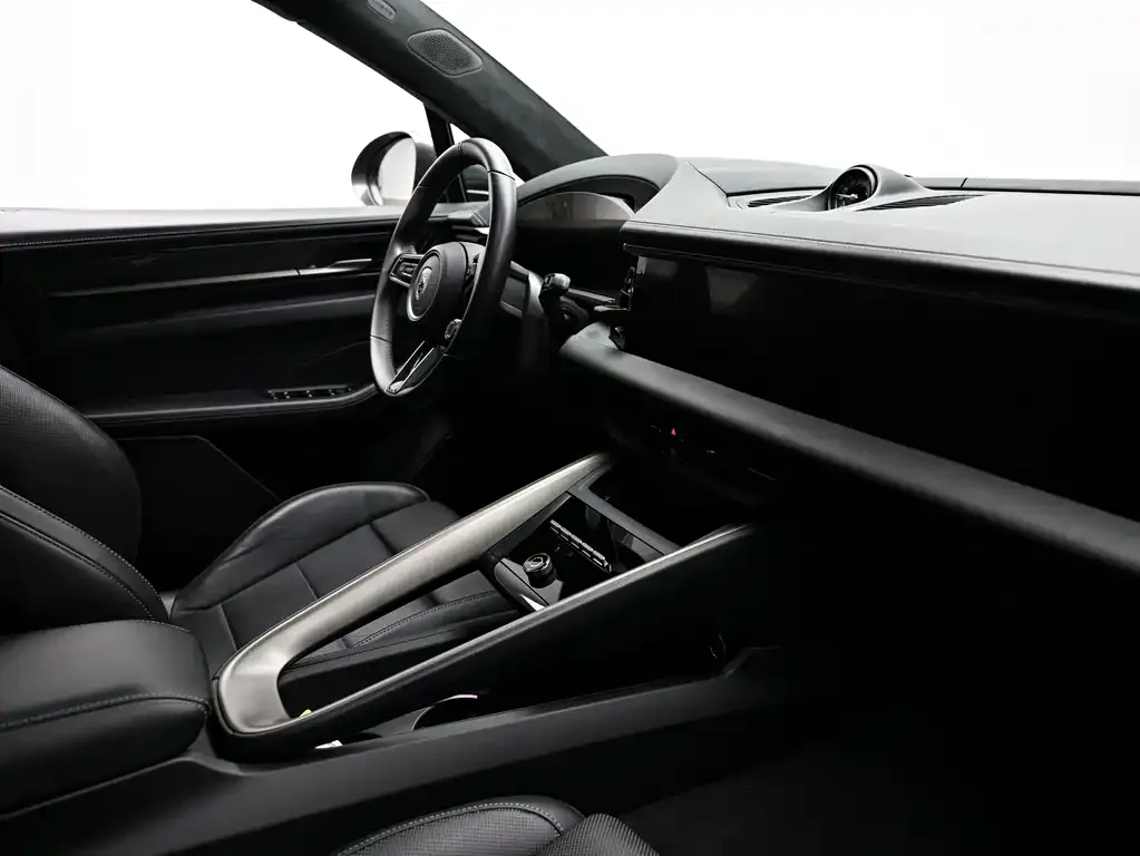 Porsche Macan EV — фото 6