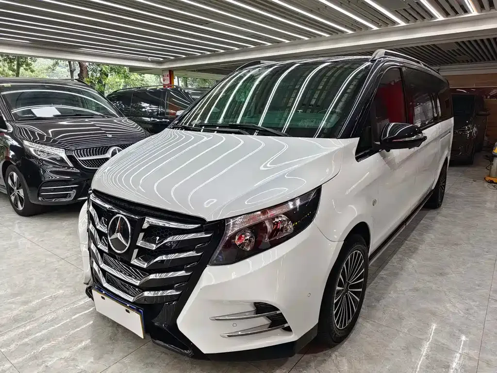 Mercedes-Benz Vito — фото 1