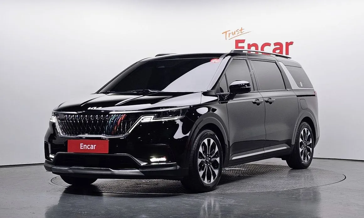 Kia Carnival 2023 из KR, фото 1
