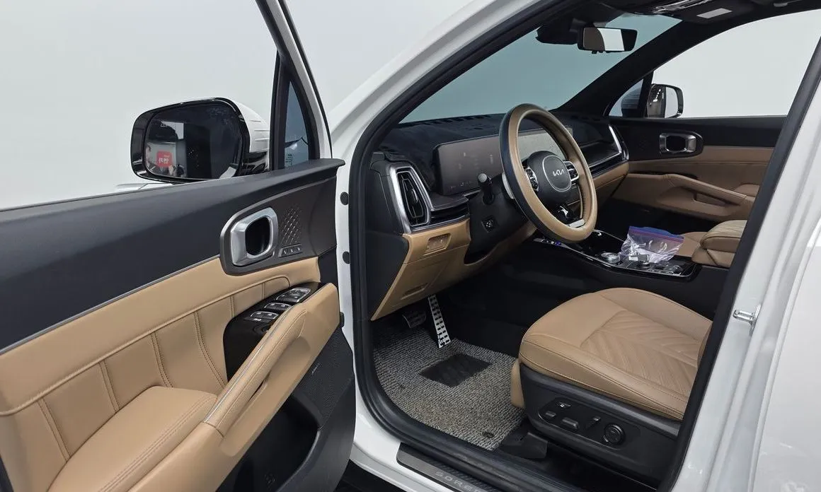 Kia Sorento 2024 из KR, фото 3