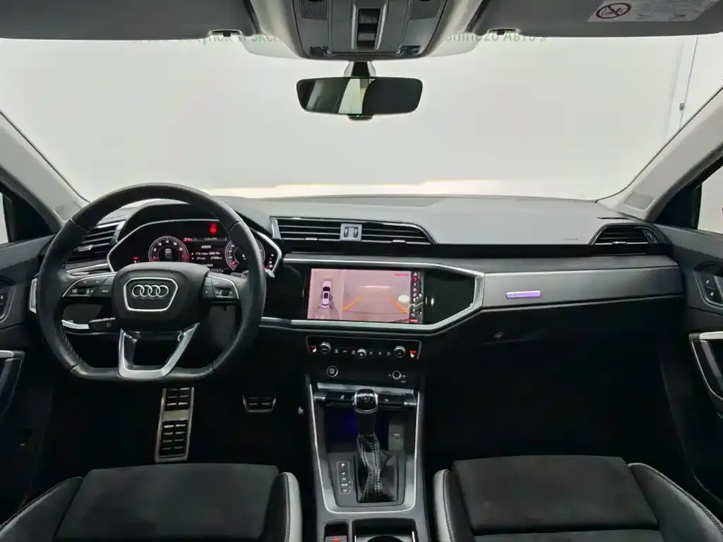 Audi Q3 — фото 6