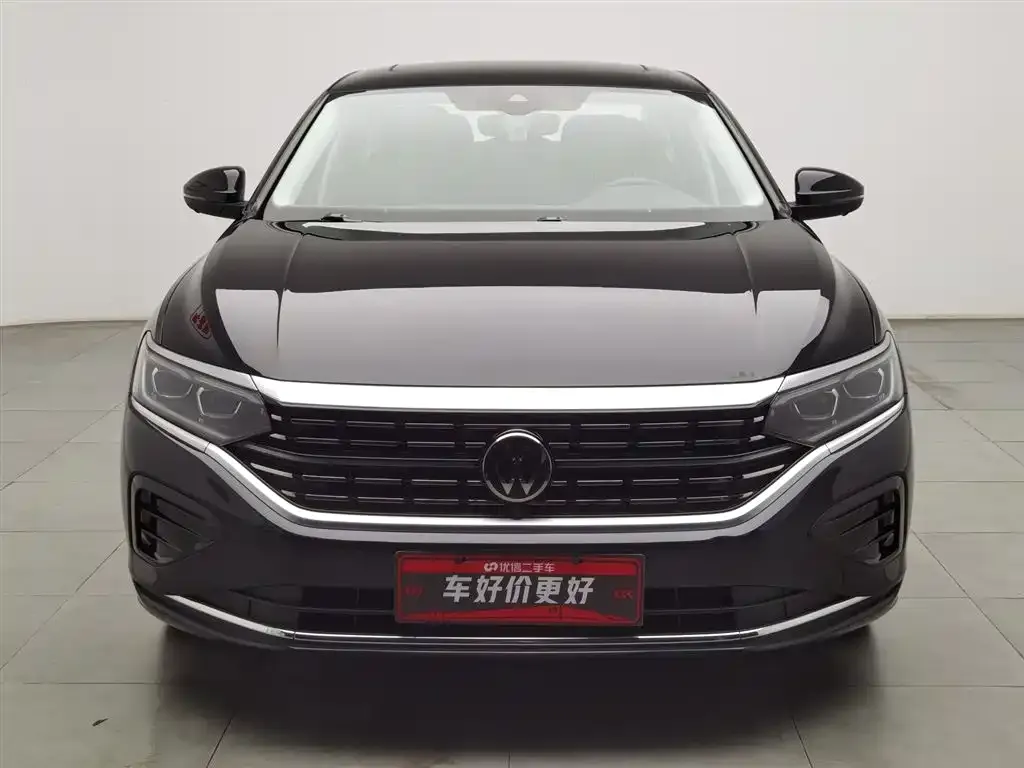 Volkswagen Passat — фото 2