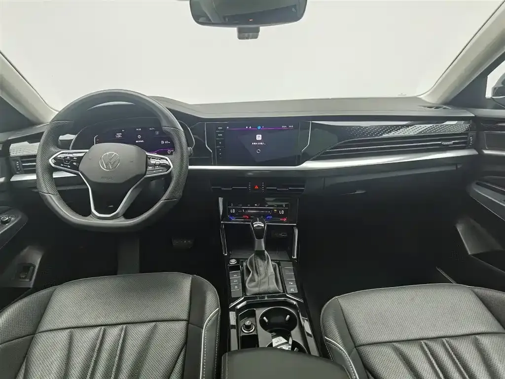 Volkswagen Passat — фото 10