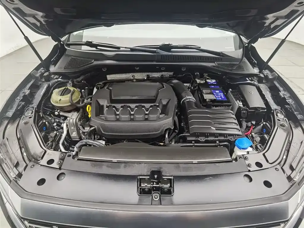 Volkswagen Passat — фото 7