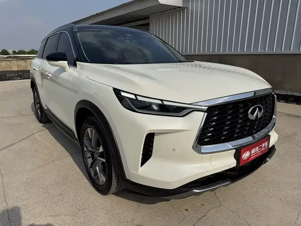 Infiniti QX60 2023 из CN, фото 10