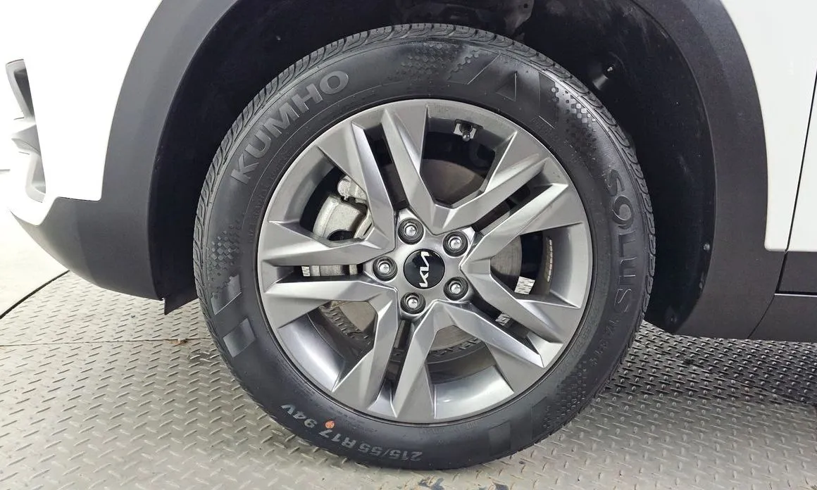 Kia Seltos 2023 из KR, фото 4