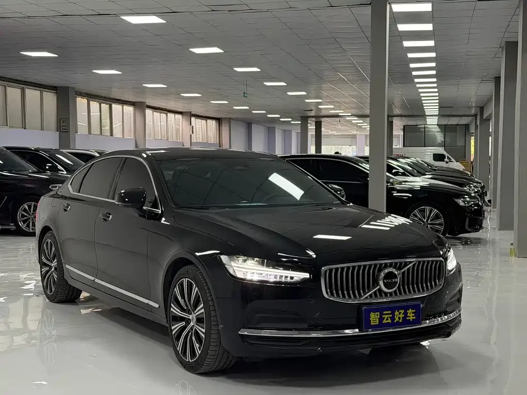 Volvo S90 — фото 7