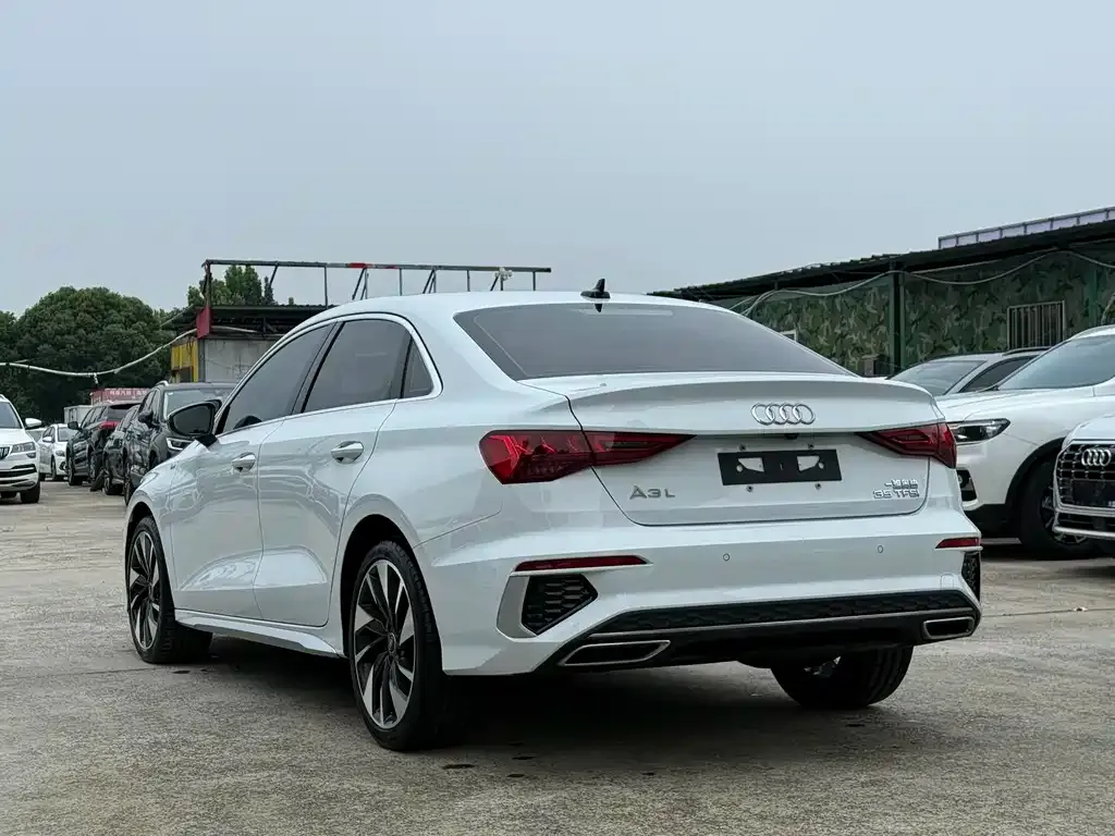 Audi A3 — фото 10