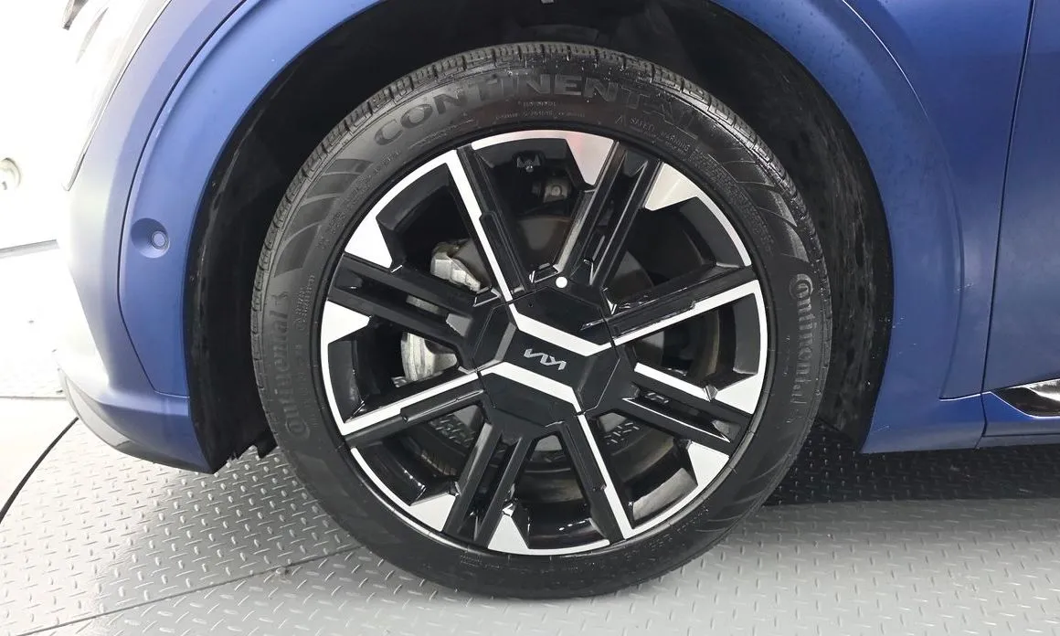 Kia EV6 — фото 8