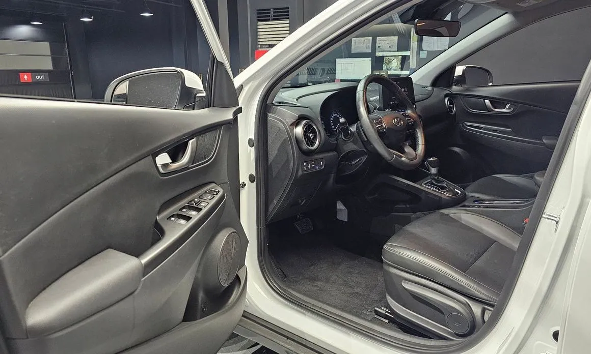 Hyundai Kona 2023 из KR, фото 8