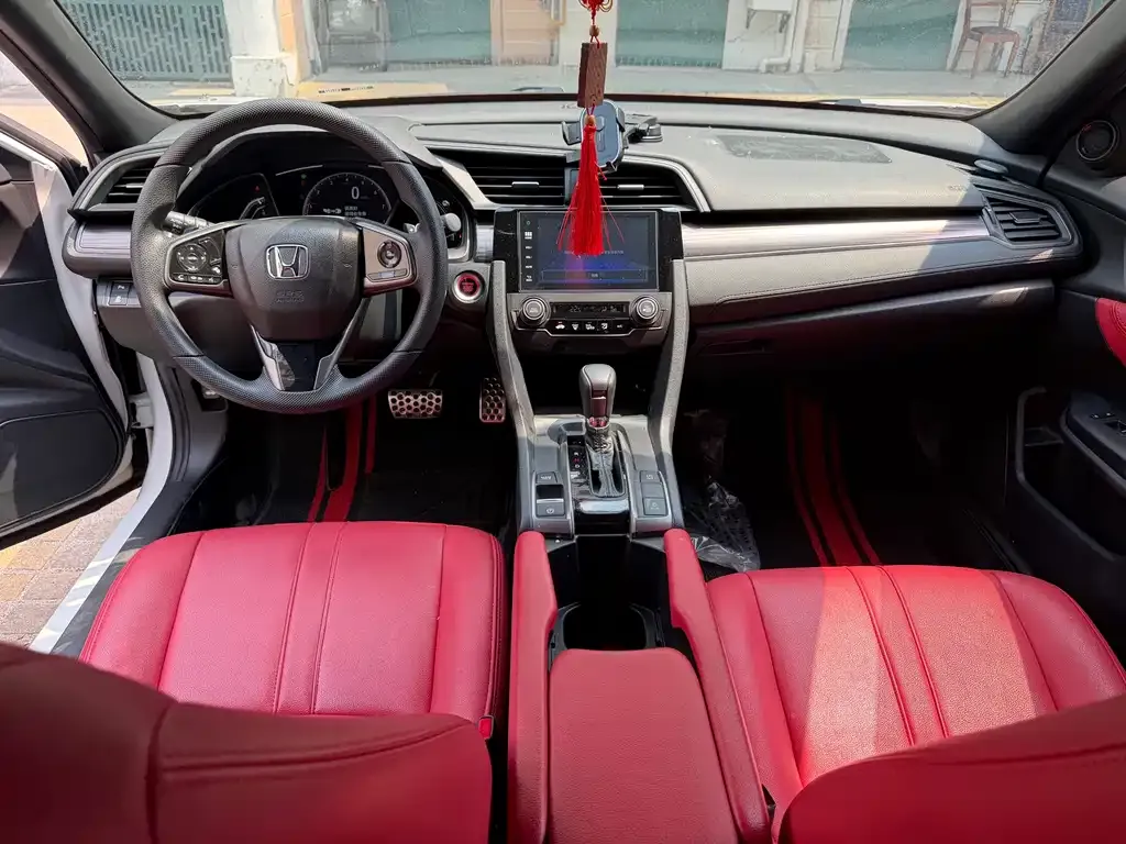 Honda Civic — фото 5