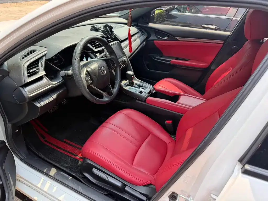 Honda Civic — фото 6