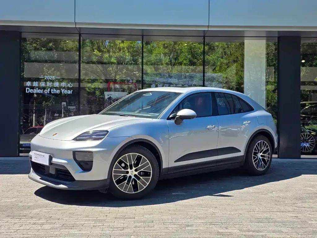 Porsche Macan EV — фото 1