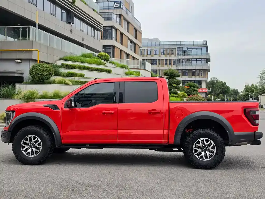 Ford F-150 Raptor — фото 2