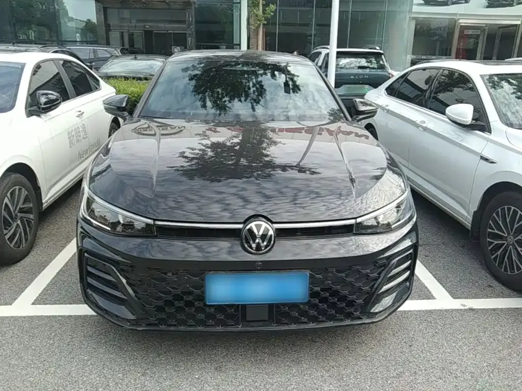 Volkswagen Passat — фото 5