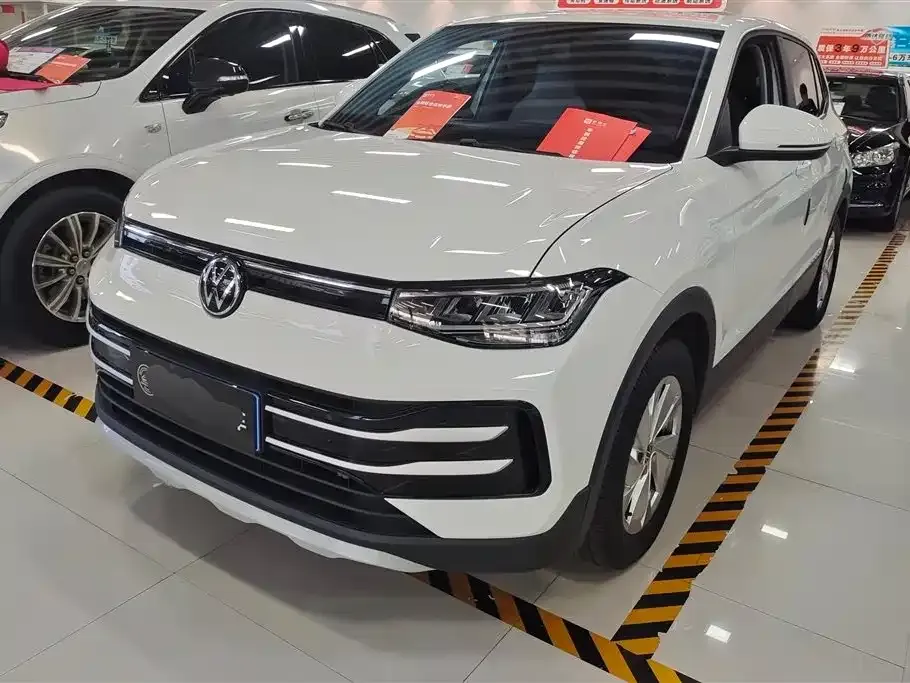 Volkswagen Tharu — фото 1