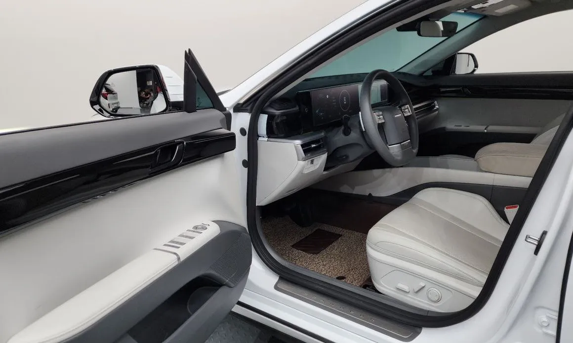 Hyundai Grandeur 2024 из KR, фото 6