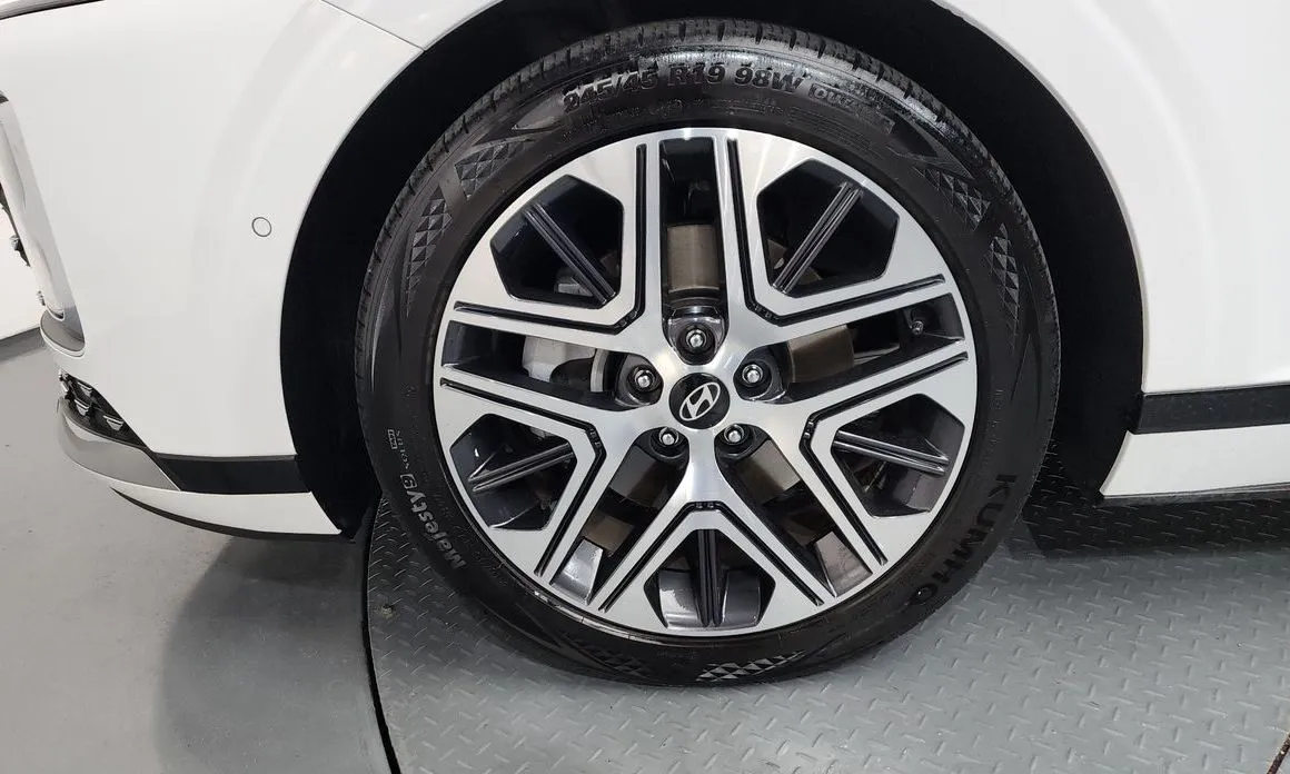 Hyundai Grandeur 2024 из KR, фото 10
