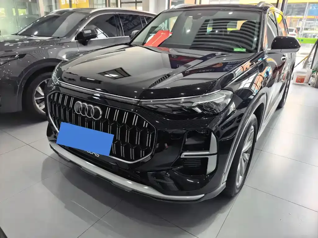 Audi Q6