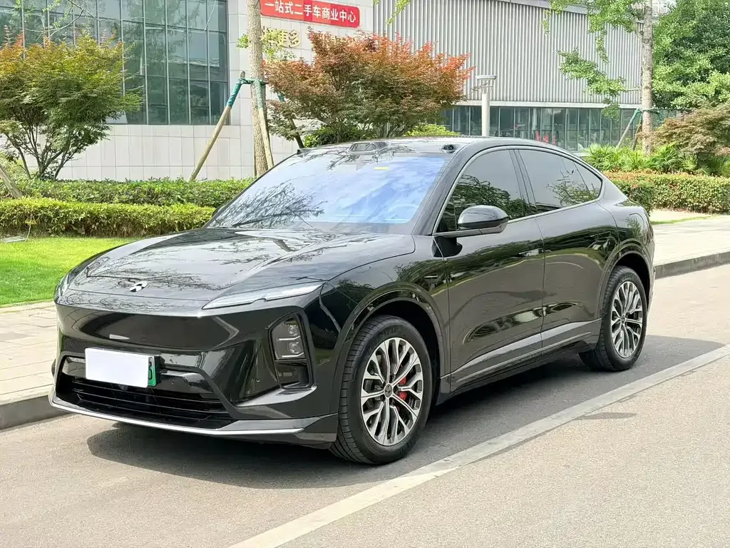NIO EC6 — фото 1