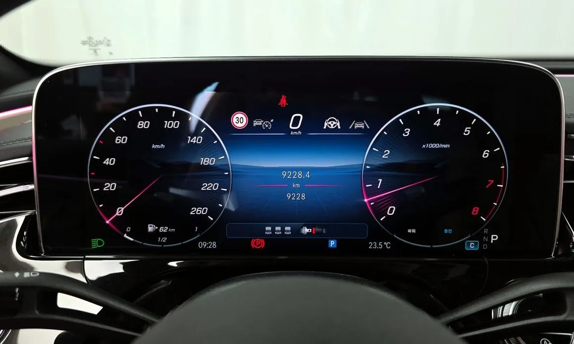 Mercedes-Benz E-Class 2026 из KR, фото 4