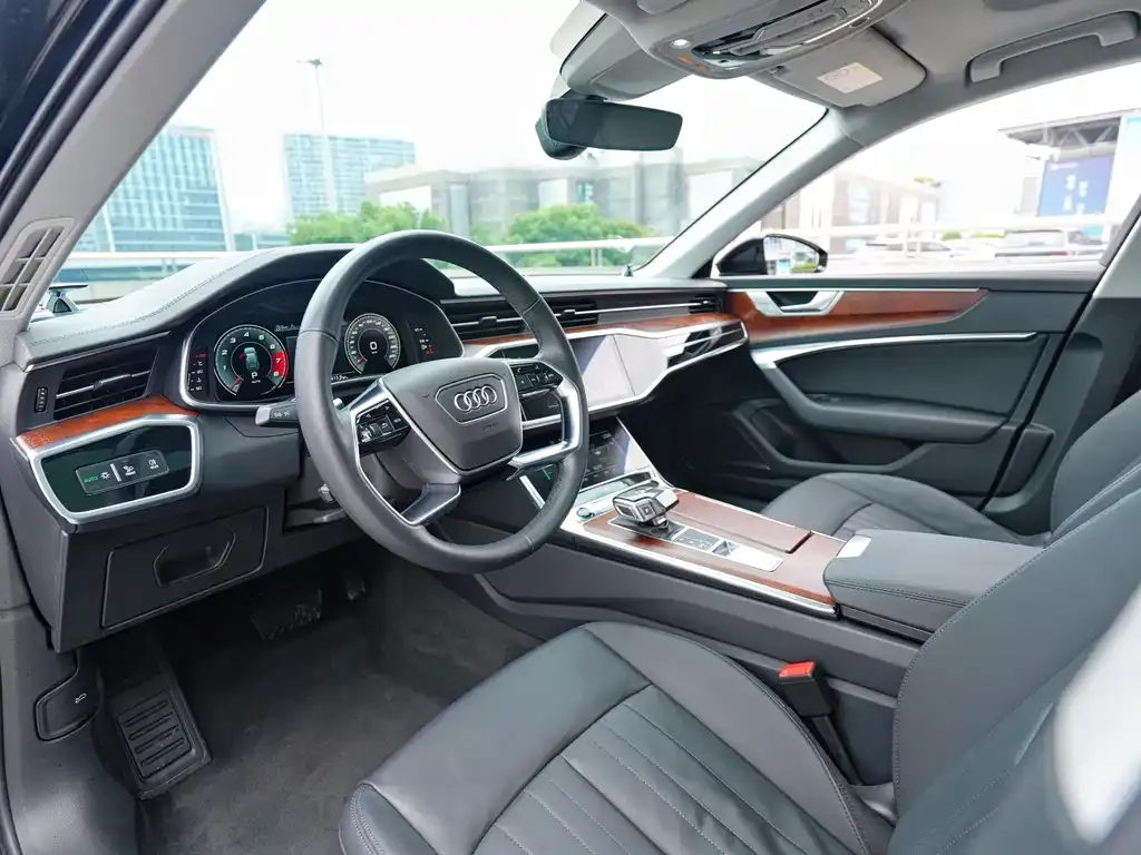Audi A6 (Import) — фото 2