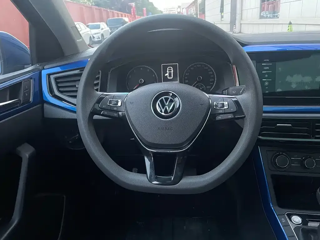 Volkswagen Polo 2021 из CN, фото 9