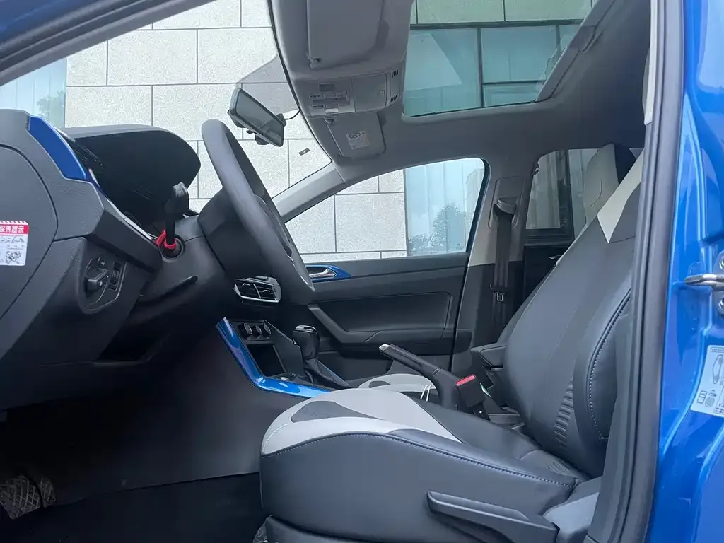 Volkswagen Polo 2021 из CN, фото 10