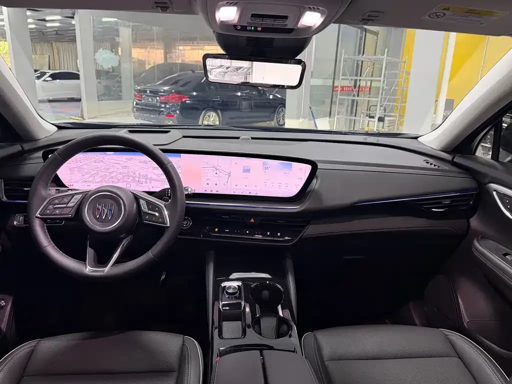 Buick Envision Plus — фото 7