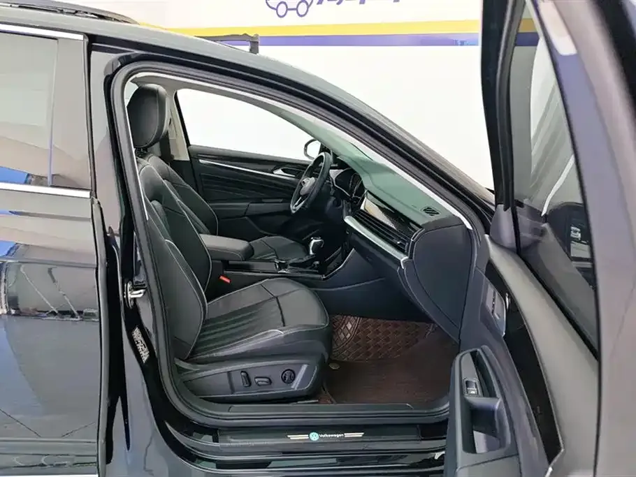 Volkswagen Passat — фото 3