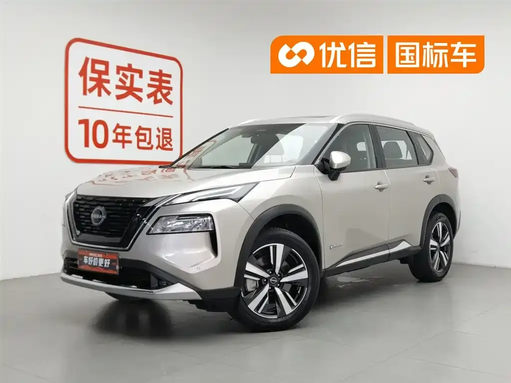 Nissan X-Trail — фото 1