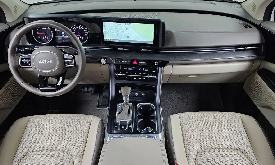 Kia Carnival 2023 из KR, фото 9