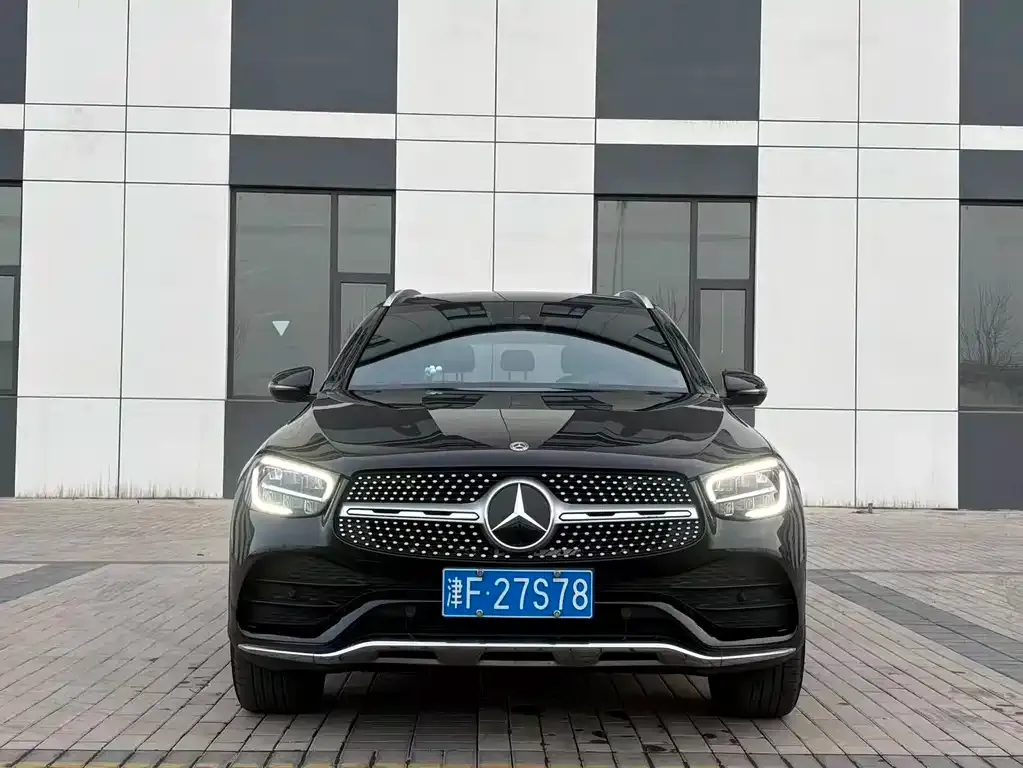 Mercedes-Benz GLC — фото 1