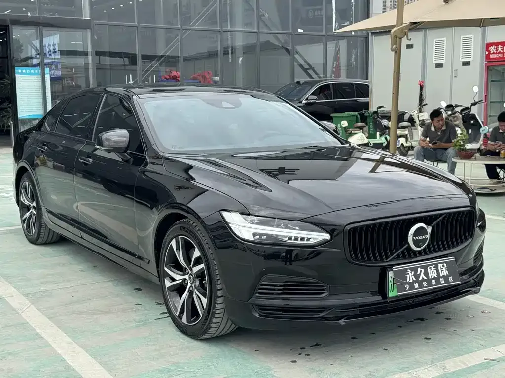 Volvo S90 PHEV 2021 из CN, фото 6