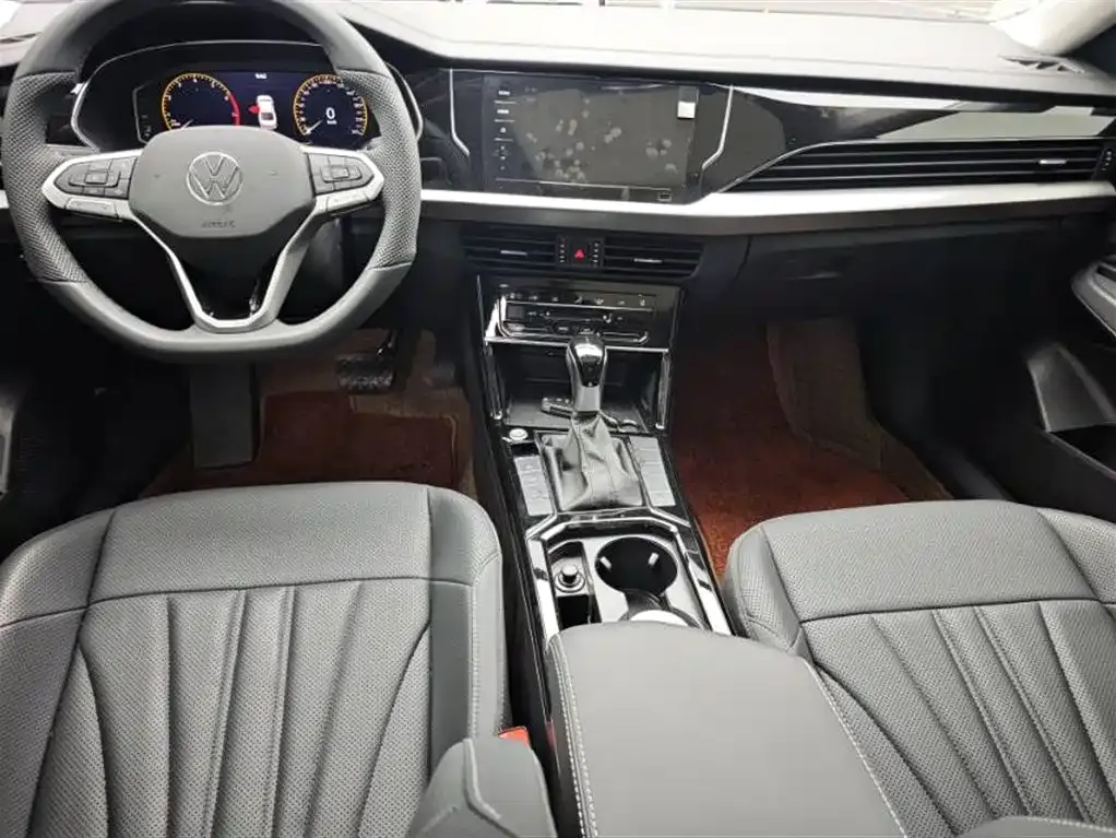 Volkswagen Passat — фото 6