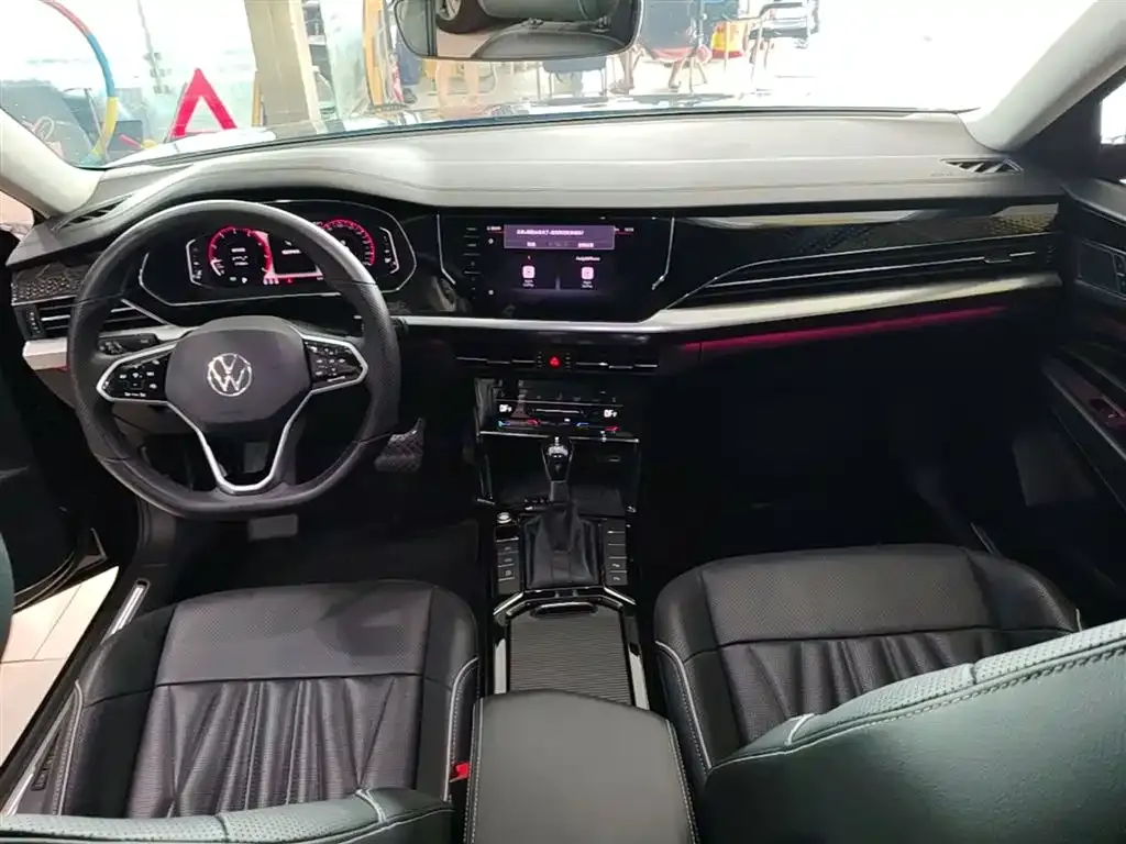 Volkswagen Passat — фото 6