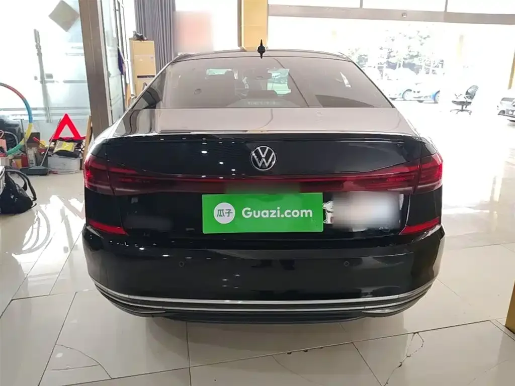 Volkswagen Passat — фото 3