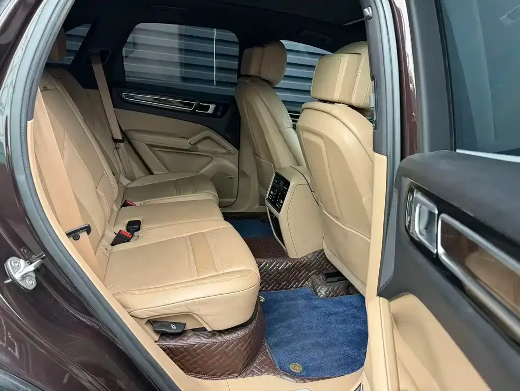 Porsche Cayenne 2022 из CN, фото 8