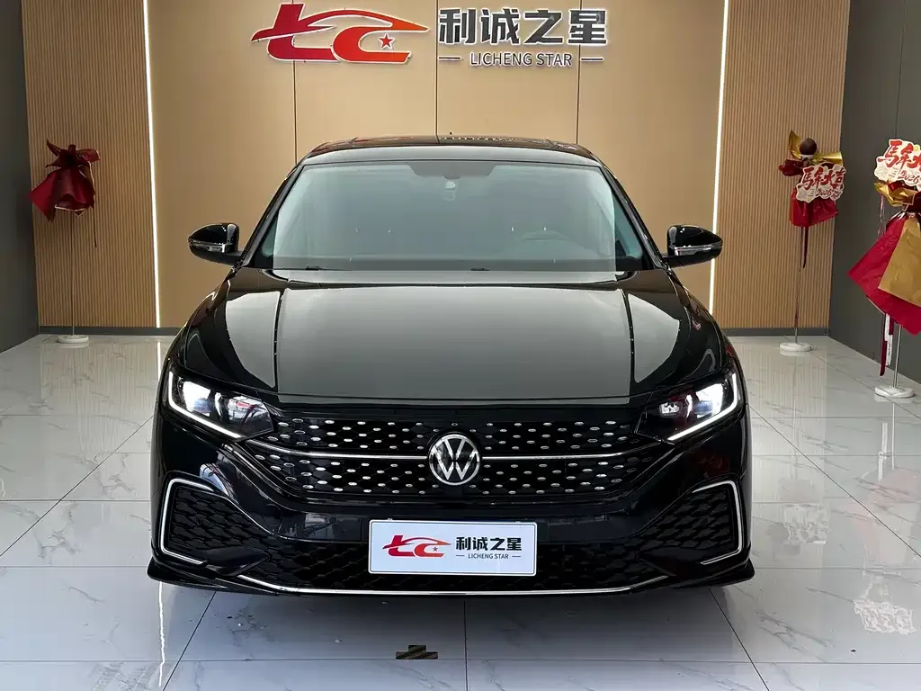 Volkswagen Passat — фото 2
