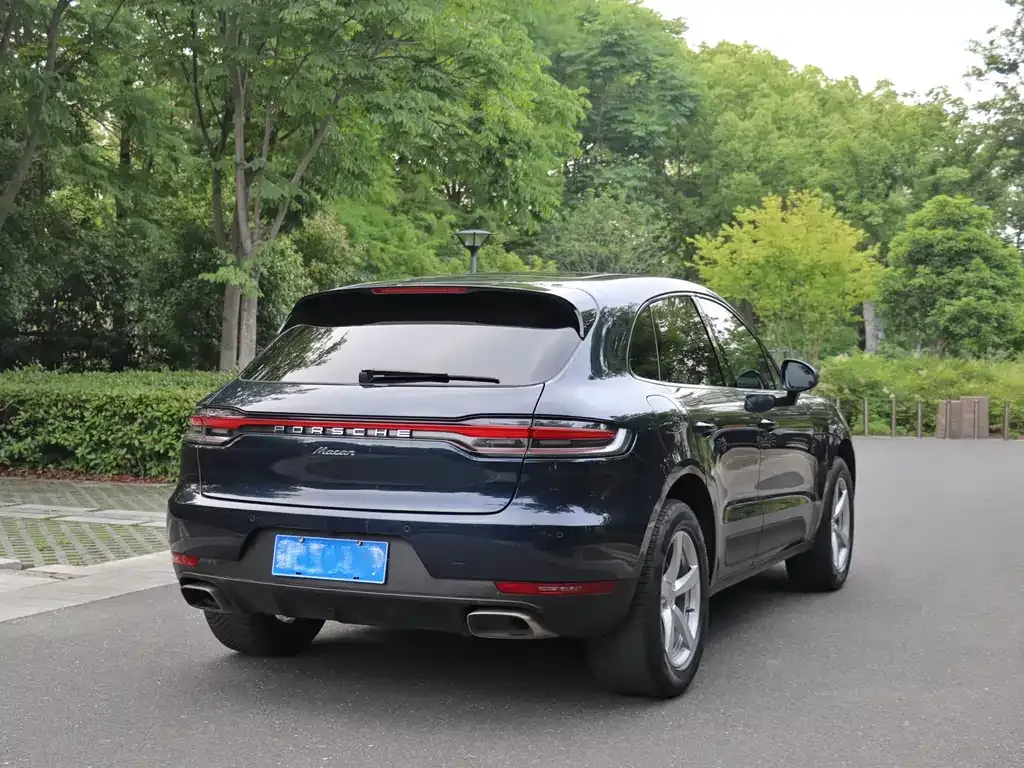 Porsche Macan — фото 10