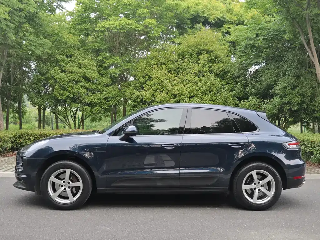 Porsche Macan — фото 7