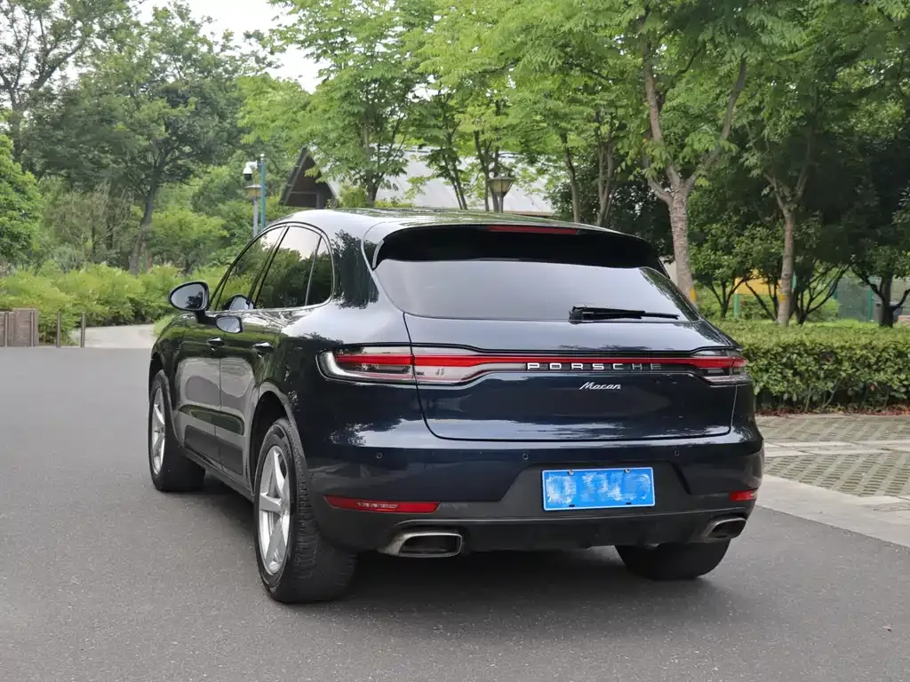 Porsche Macan — фото 9