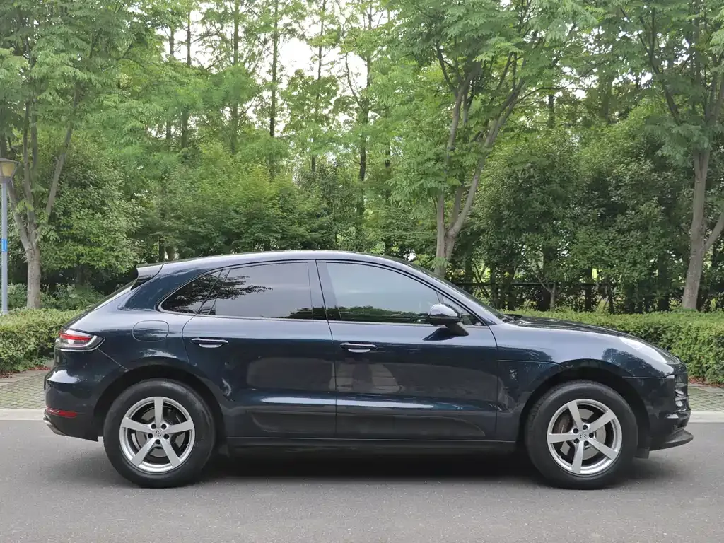 Porsche Macan — фото 5