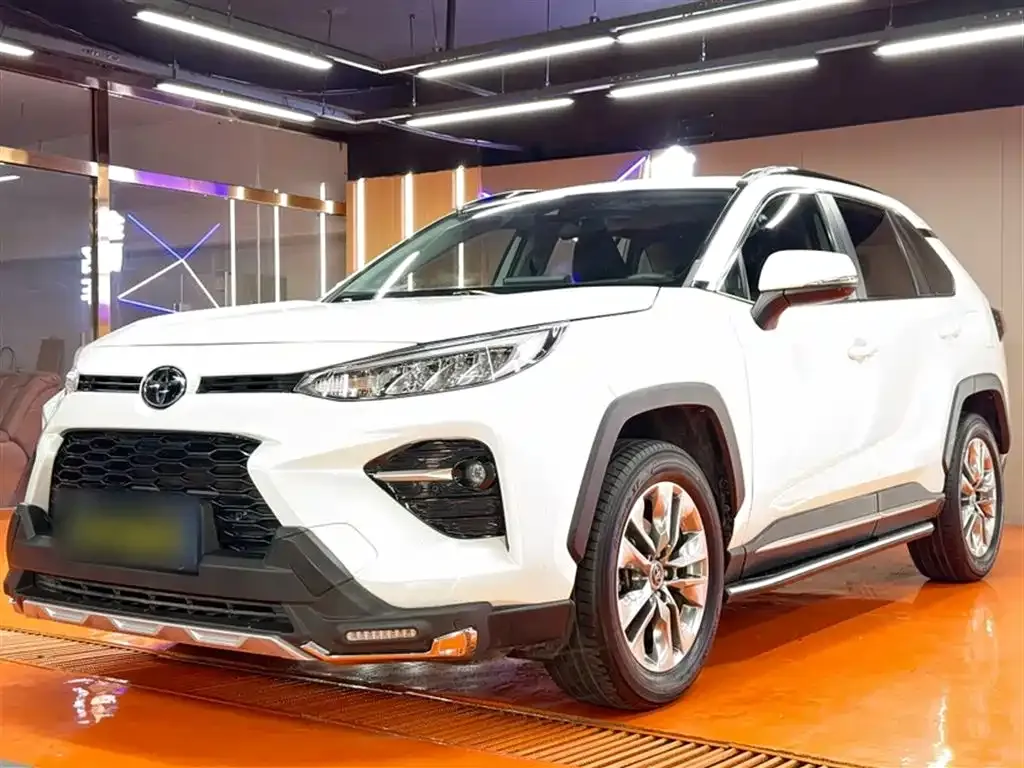 Toyota Wildlander — фото 4