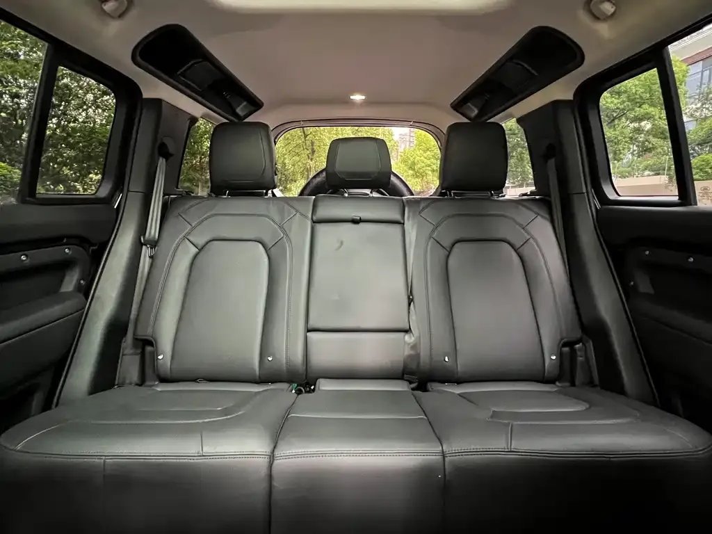 Land Rover Defender — фото 3