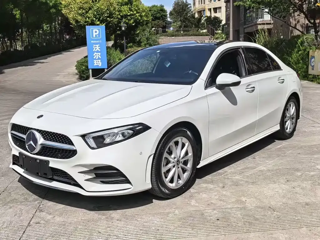 Mercedes-Benz A-Class — фото 1