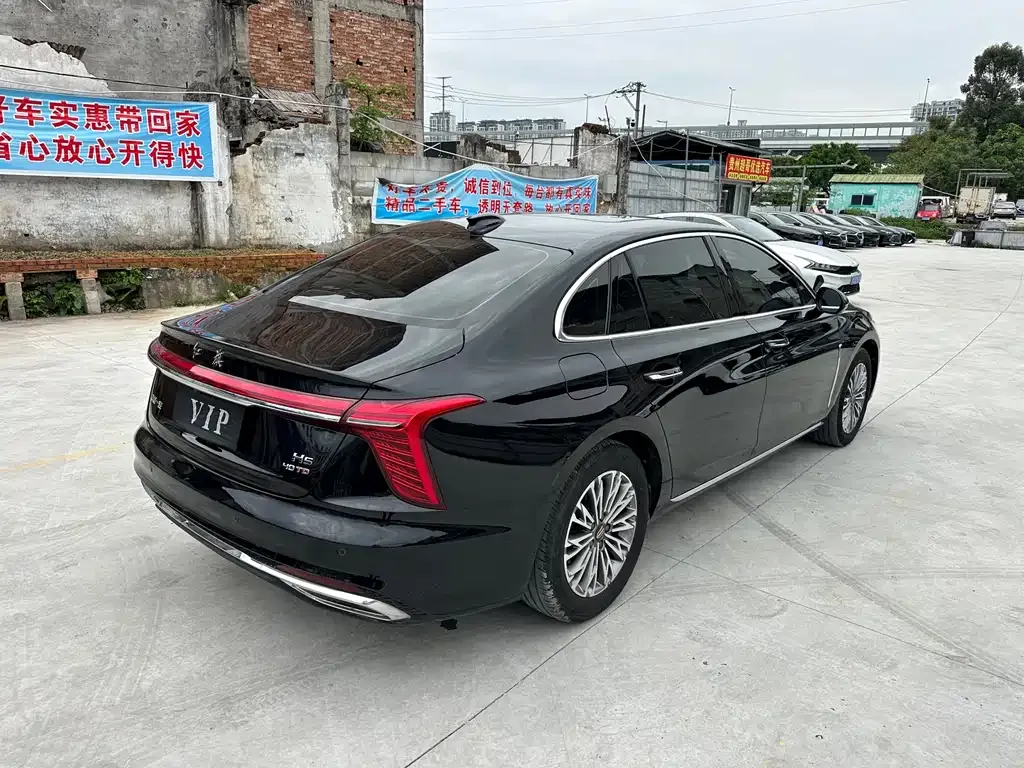 Hongqi H5 — фото 4