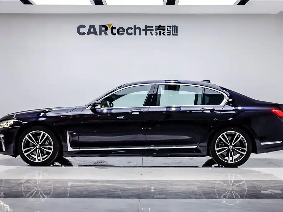BMW 7 Series — фото 3