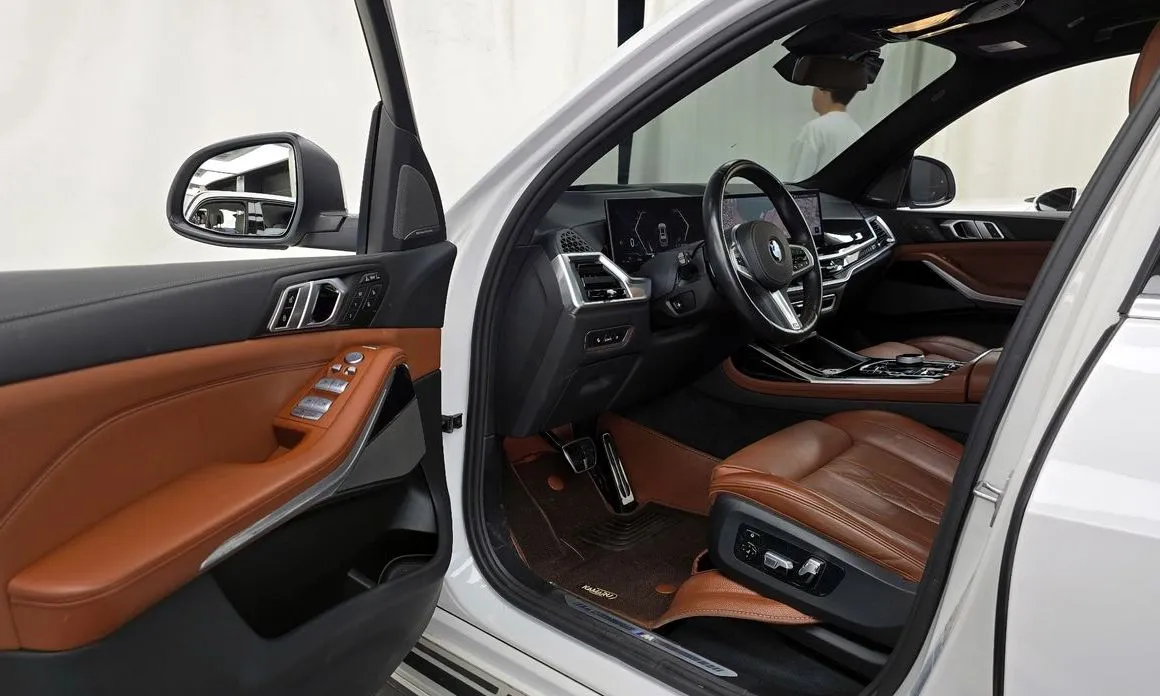 BMW X7 2024 из KR, фото 7
